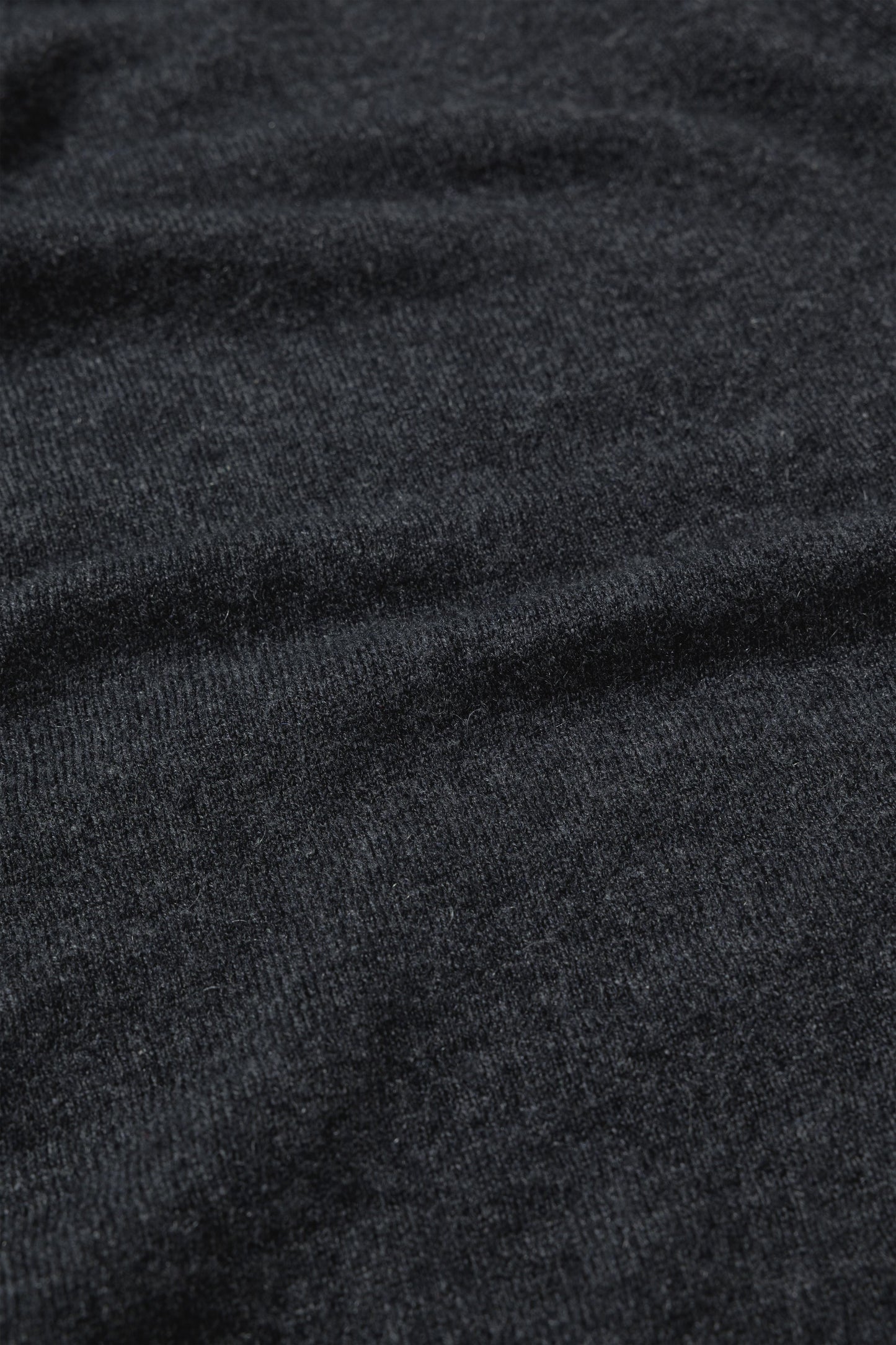 INNER MONGORIAN CASHMERE CREWNECK PULLOVER I - CHARCOAL GRAY